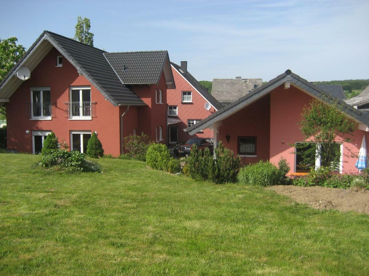 The Place After The Race B&B Müllenbach Екстериор снимка